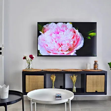 Downtown - Premium Apartment Kamena Vourla